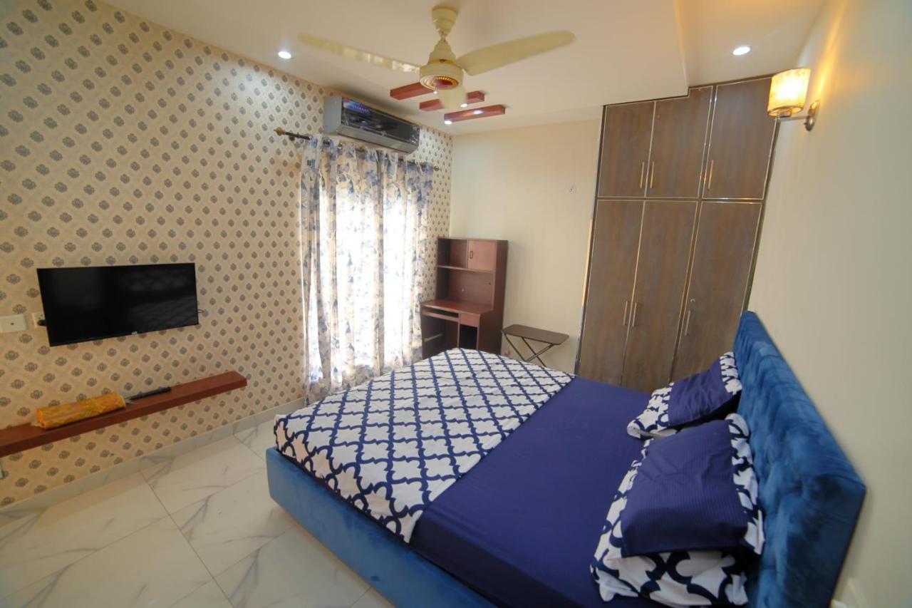 Grey Orchard Homestay - A Family Place Лахор Экстерьер фото